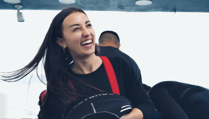 CANLI 20 DAKIKA – Burcu Yıldırım